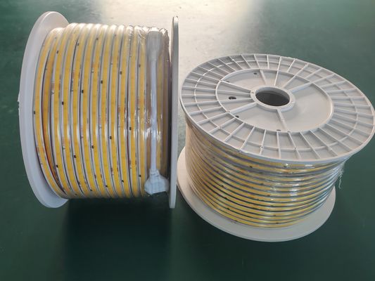 โอกาสคริสต์มาสต์ ไฟกลางแจ้งอบอุ่น ขาว/น้ําเงิน/เขียว/แดง/ชมพู สีอ่อน สีไฟฟ้า DC ประเภทการติดตั้งกลางแจ้ง