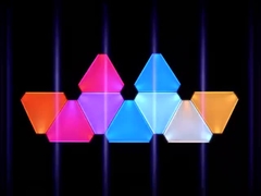 แสงเกม 24 วอลต์ มีแพนลสูงสุด 12 ชิ้น และ RGBIC 16.7 ล้านสี